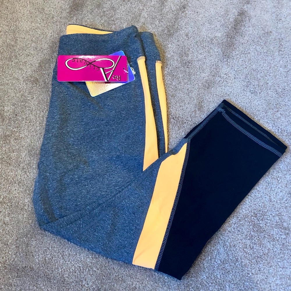 Capri workout tights